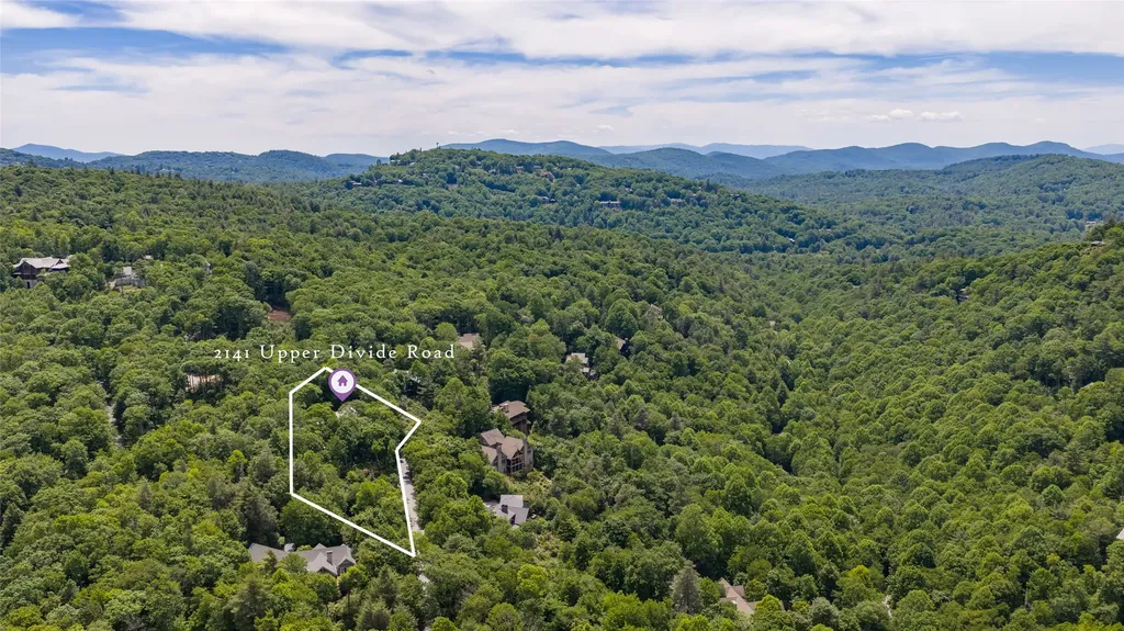 2141 Upper Divide Road Highlands NC 28741