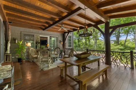 2141 Upper Divide Road Highlands NC 28741