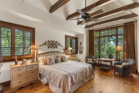 2141 Upper Divide Road Highlands NC 28741