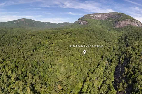 B2B Twin Lakes Drive Cashiers NC 28717