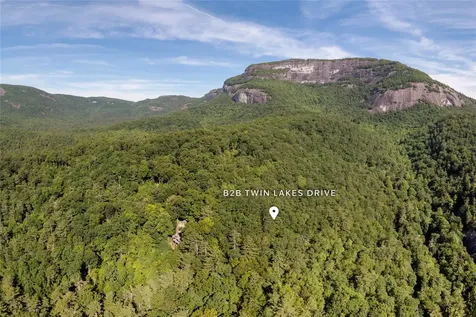 B2B Twin Lakes Drive Cashiers NC 28717