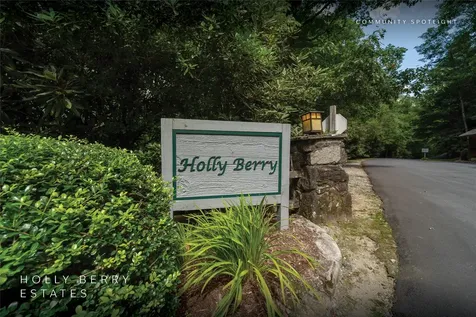 B2B Twin Lakes Drive Cashiers NC 28717