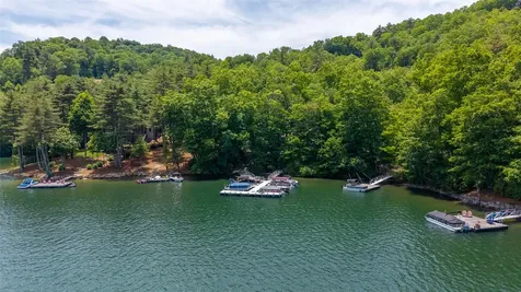33 Summer Hill Road Cullowhee NC 28723