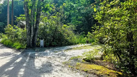 180 Lance Road Cashiers NC 28717