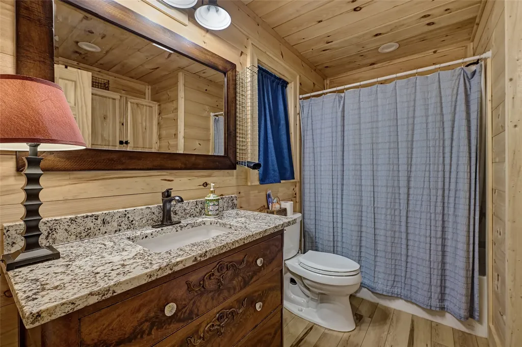 4017 Canada Road Tuckasegee NC 28783