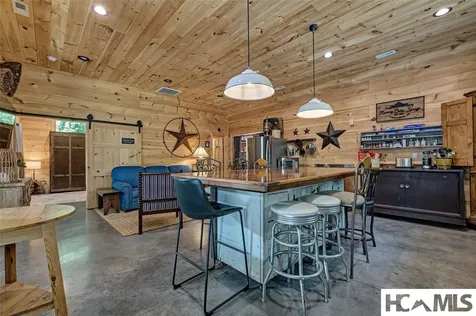 4017 Canada Road Tuckasegee NC 28783