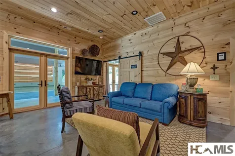 4017 Canada Road Tuckasegee NC 28783