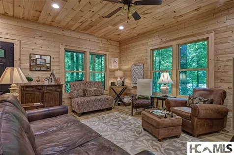 4017 Canada Road Tuckasegee NC 28783