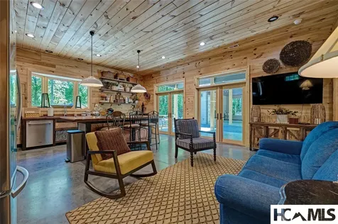 4017 Canada Road Tuckasegee NC 28783