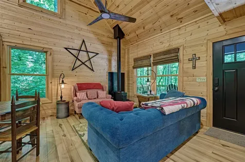 4017 Canada Road Tuckasegee NC 28783