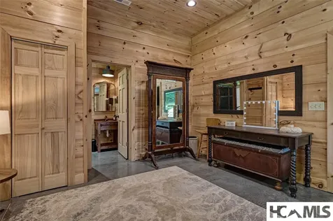 4017 Canada Road Tuckasegee NC 28783