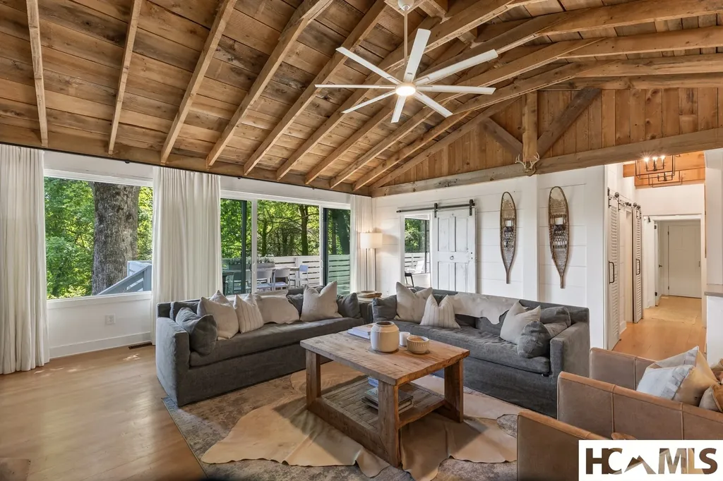 146 Satulah Road Highlands NC 28741