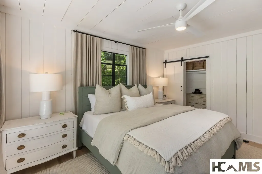 146 Satulah Road Highlands NC 28741