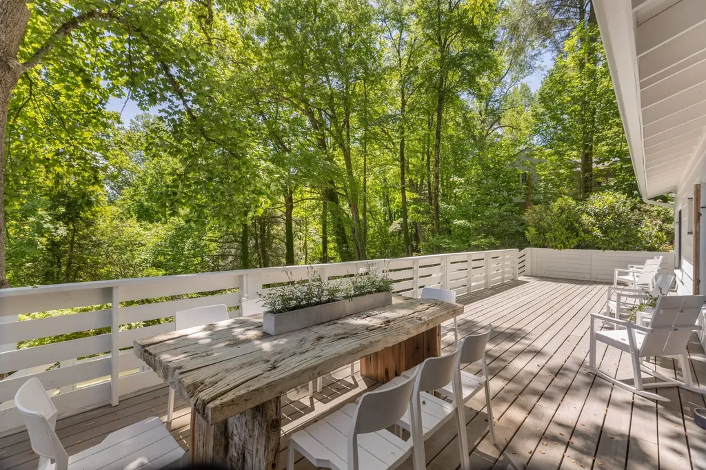 146 Satulah Road Highlands NC 28741