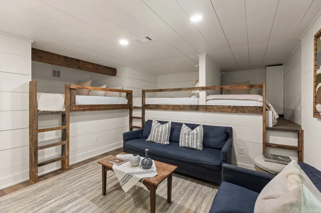 146 Satulah Road Highlands NC 28741
