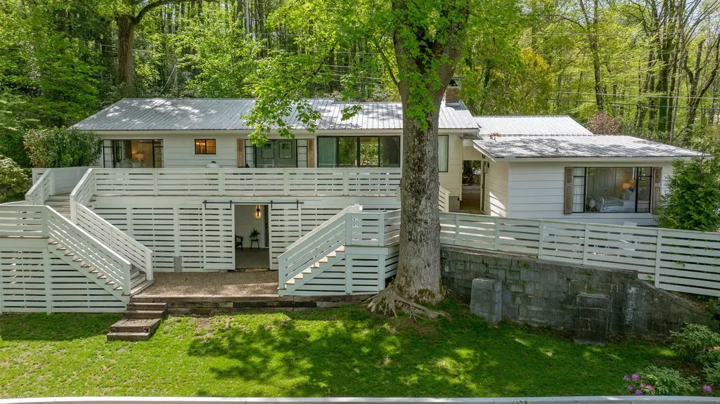 146 Satulah Road Highlands NC 28741