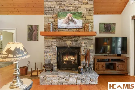 378 Hurrah Ridge Scaly Mountain NC 28775