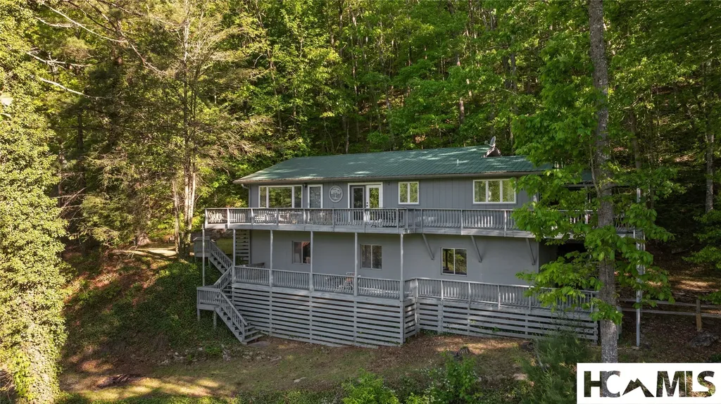 233 Strawberry Hill Road Cullowhee NC 28723