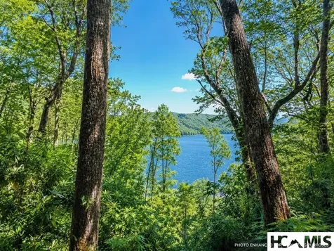 14 Via Del Lago Cullowhee NC 28723