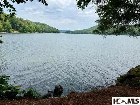 14 Via Del Lago Cullowhee NC 28723