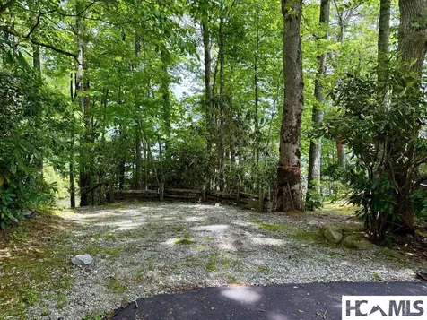 14 Via Del Lago Cullowhee NC 28723