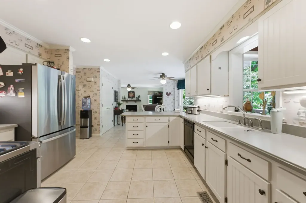 8 Three R Lane Highlands NC 28741