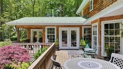 8 Three R Lane Highlands NC 28741