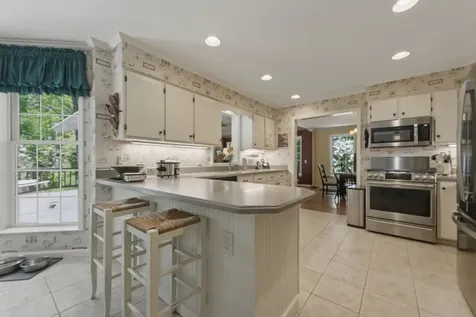 8 Three R Lane Highlands NC 28741