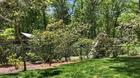 8 Three R Lane Highlands NC 28741