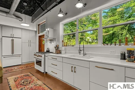 129 Lyle Street Franklin NC 28734
