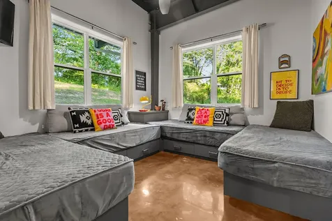 129 Lyle Street Franklin NC 28734