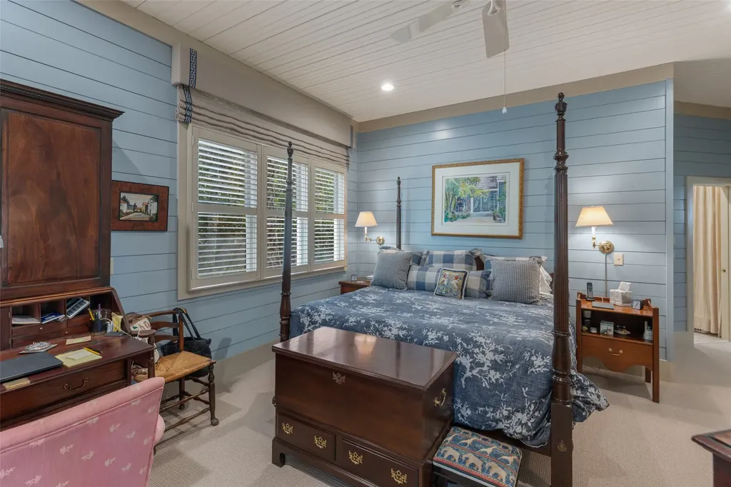 70 Lake Villas Way Highlands NC 28741