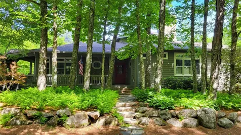 70 Lake Villas Way Highlands NC 28741