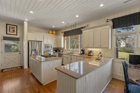 70 Lake Villas Way Highlands NC 28741