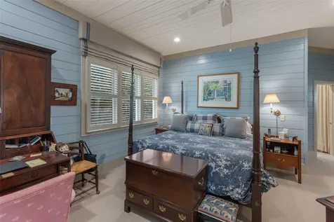 70 Lake Villas Way Highlands NC 28741