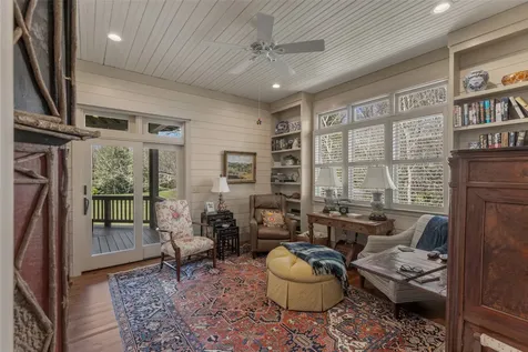 70 Lake Villas Way Highlands NC 28741