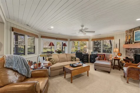 70 Lake Villas Way Highlands NC 28741