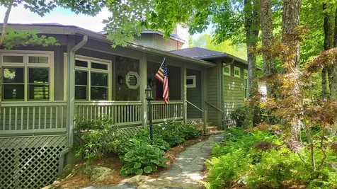 70 Lake Villas Way Highlands NC 28741