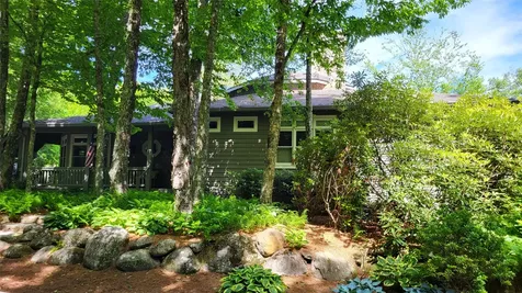 70 Lake Villas Way Highlands NC 28741