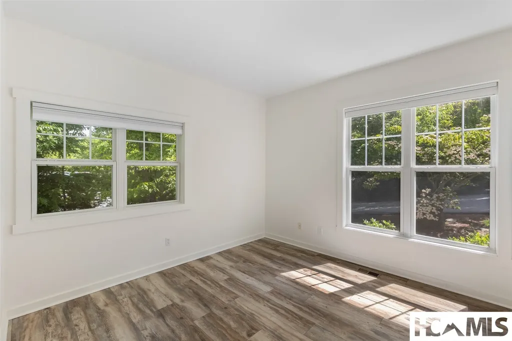 11 Woodlily Way Highlands NC 28741