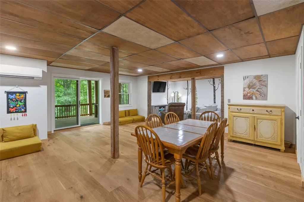2092 West Christy Trail Sapphire NC 28774