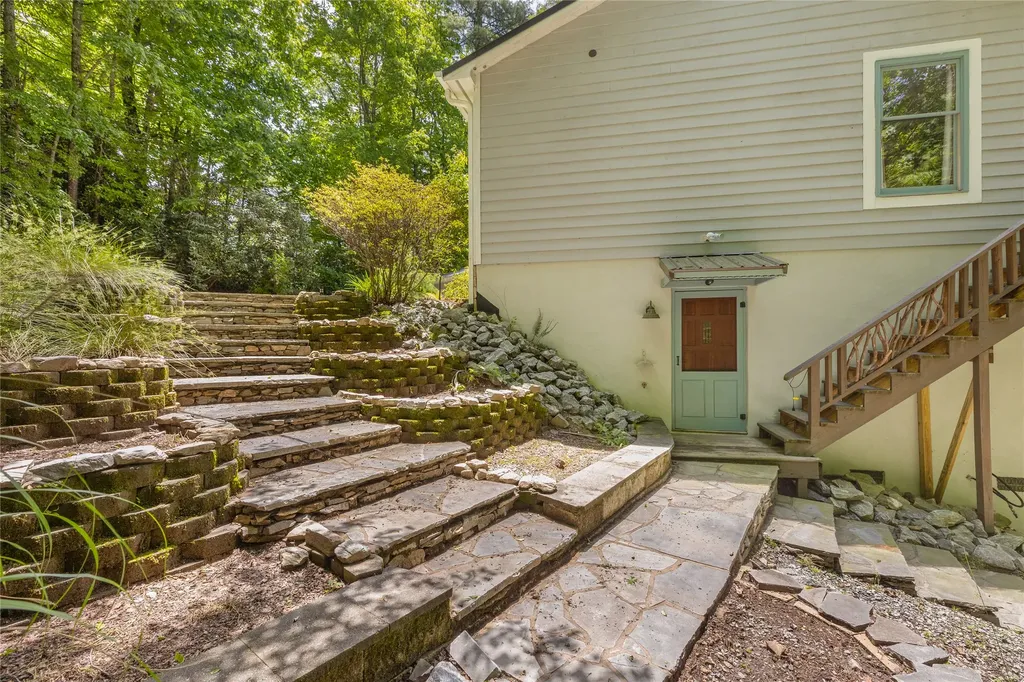 2092 West Christy Trail Sapphire NC 28774