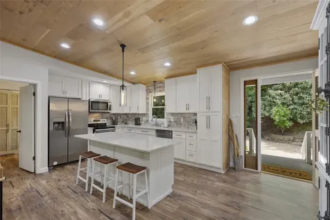 2092 West Christy Trail Sapphire NC 28774