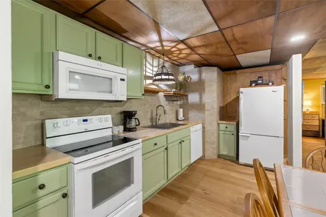 2092 West Christy Trail Sapphire NC 28774