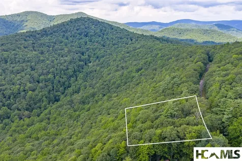 3 Whitewater Ridge Road Sapphire NC 28774