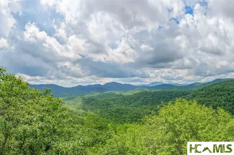 3 Whitewater Ridge Road Sapphire NC 28774