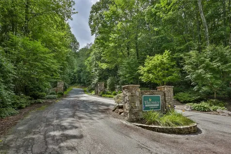 3 Whitewater Ridge Road Sapphire NC 28774