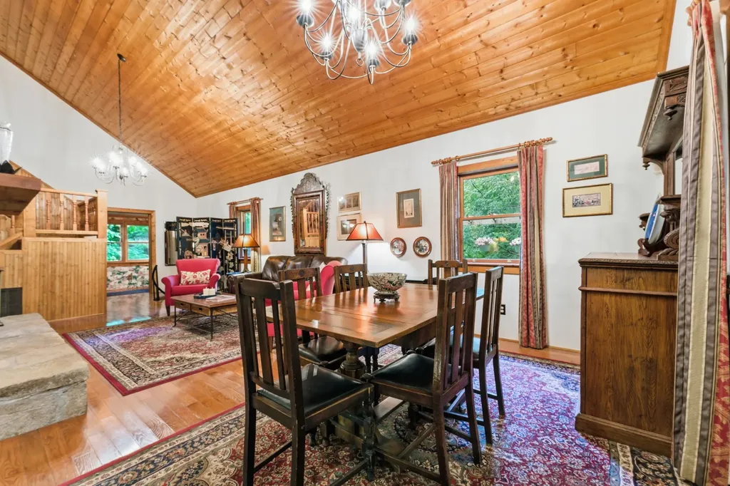 371 Sassafras Gap Road Highlands NC 28741