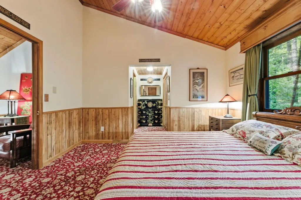 371 Sassafras Gap Road Highlands NC 28741