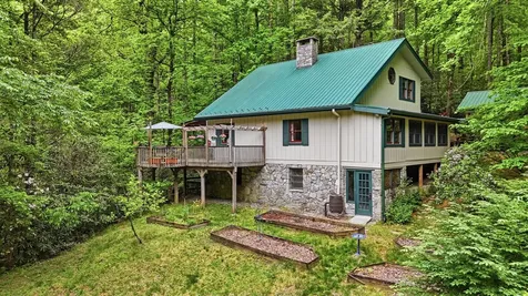 371 Sassafras Gap Road Highlands NC 28741
